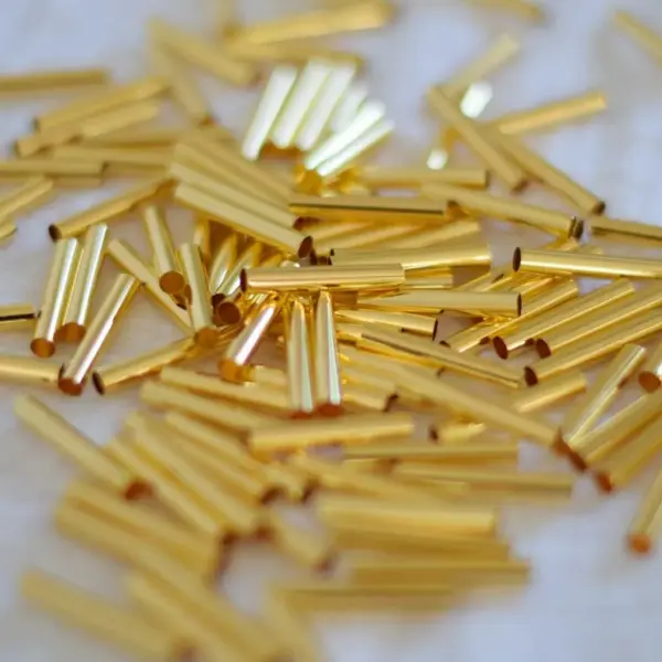 Abalorios Tubo Dorado fruto samore