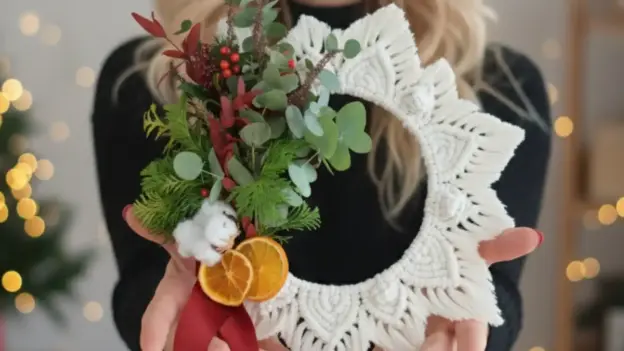 Portada Corona Navidad 2025